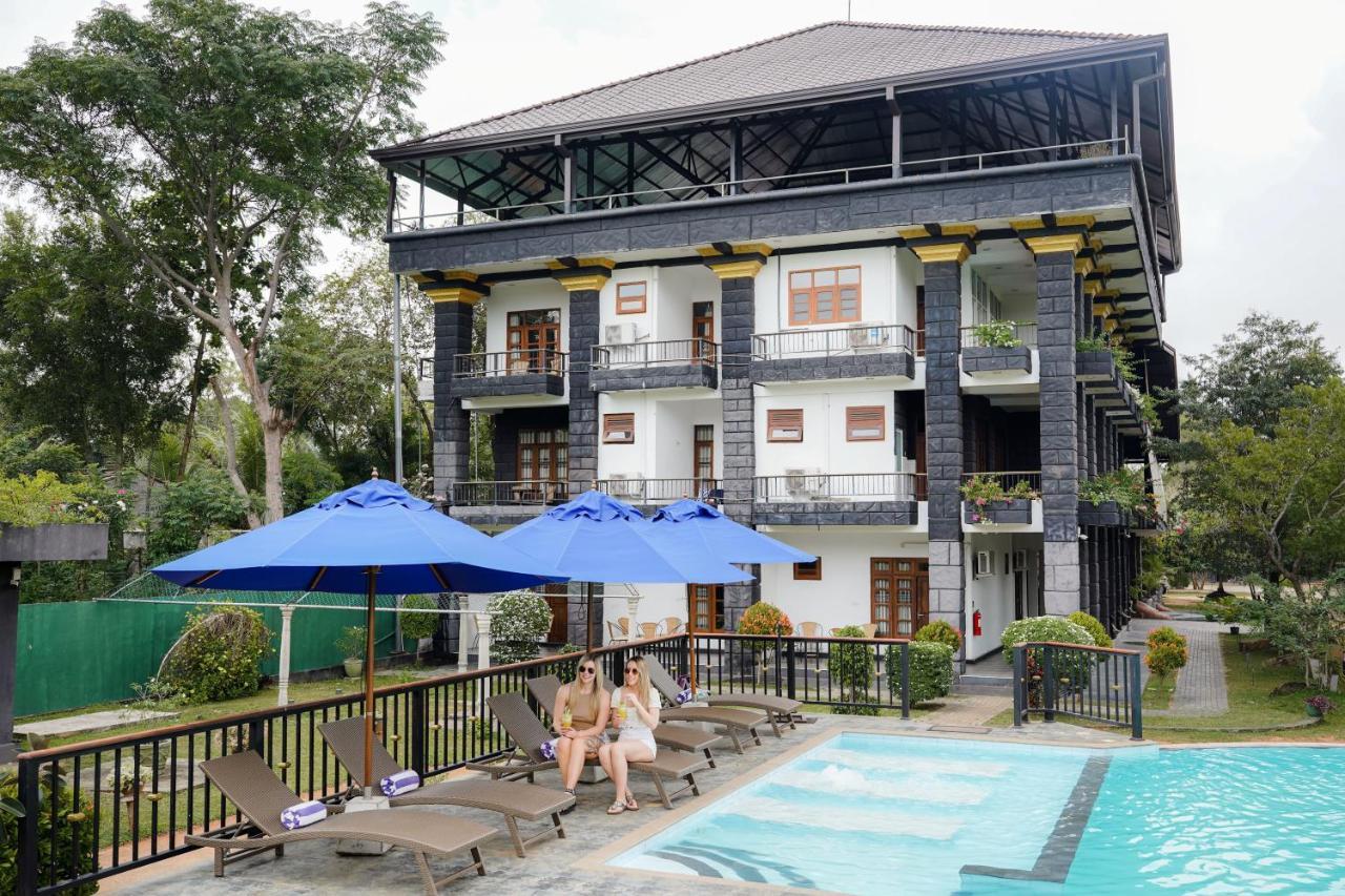 Sigiriya Kingdom Gate Dambulla Hotel Bagian luar foto